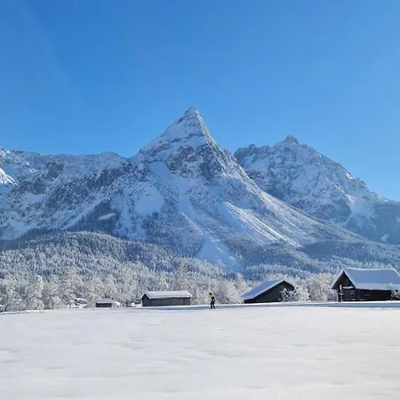 公寓 Zugspitztraum 埃尔瓦尔德